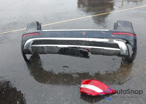 2014 Mercedes-Benz Ml 350 4Matic z USA, uszkodzony, nr VIN 4JGDA5HB7EA369534